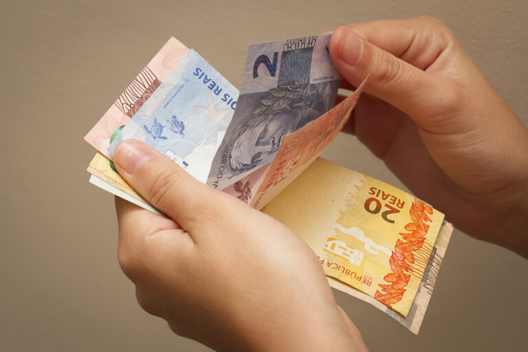 Qual a diferença entre DIRF e Defis? Qual a diferença entre DIRF e Defis?
