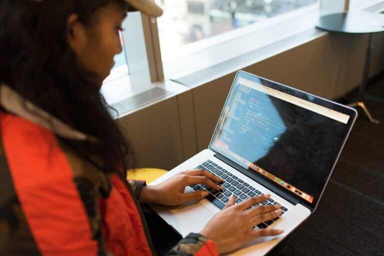 Qual é a linguagem de programação mais difícil do mundo? linguagem de programação mais difícil do mundo